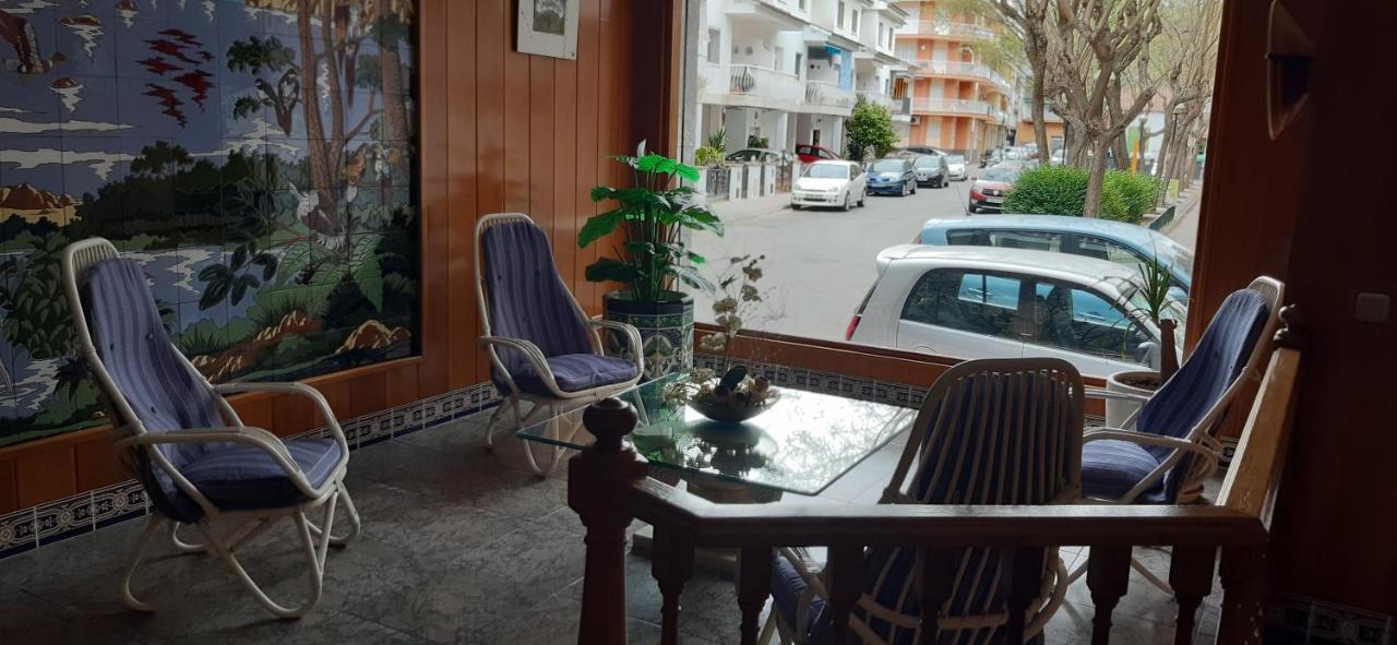 Apartamentos Las Americas - Blanes Beach ภายนอก รูปภาพ