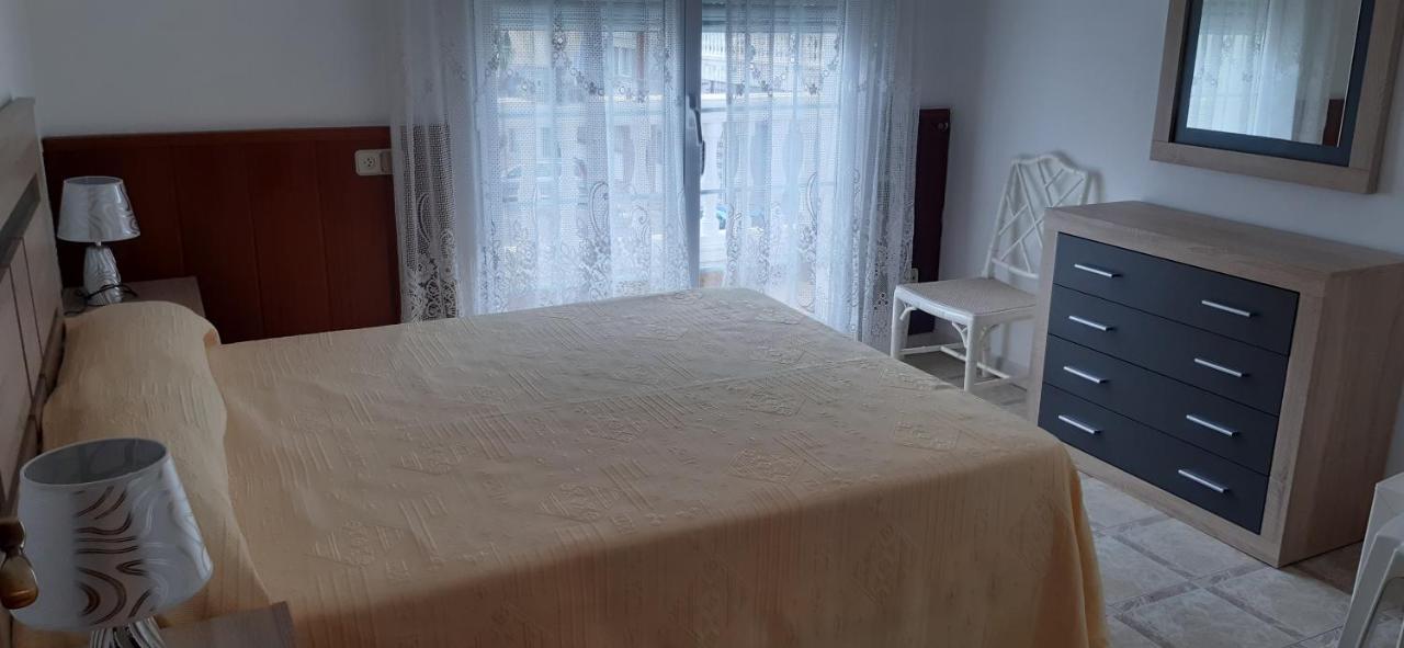 Apartamentos Las Americas - Blanes Beach ภายนอก รูปภาพ
