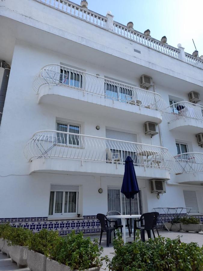 Apartamentos Las Americas - Blanes Beach ภายนอก รูปภาพ