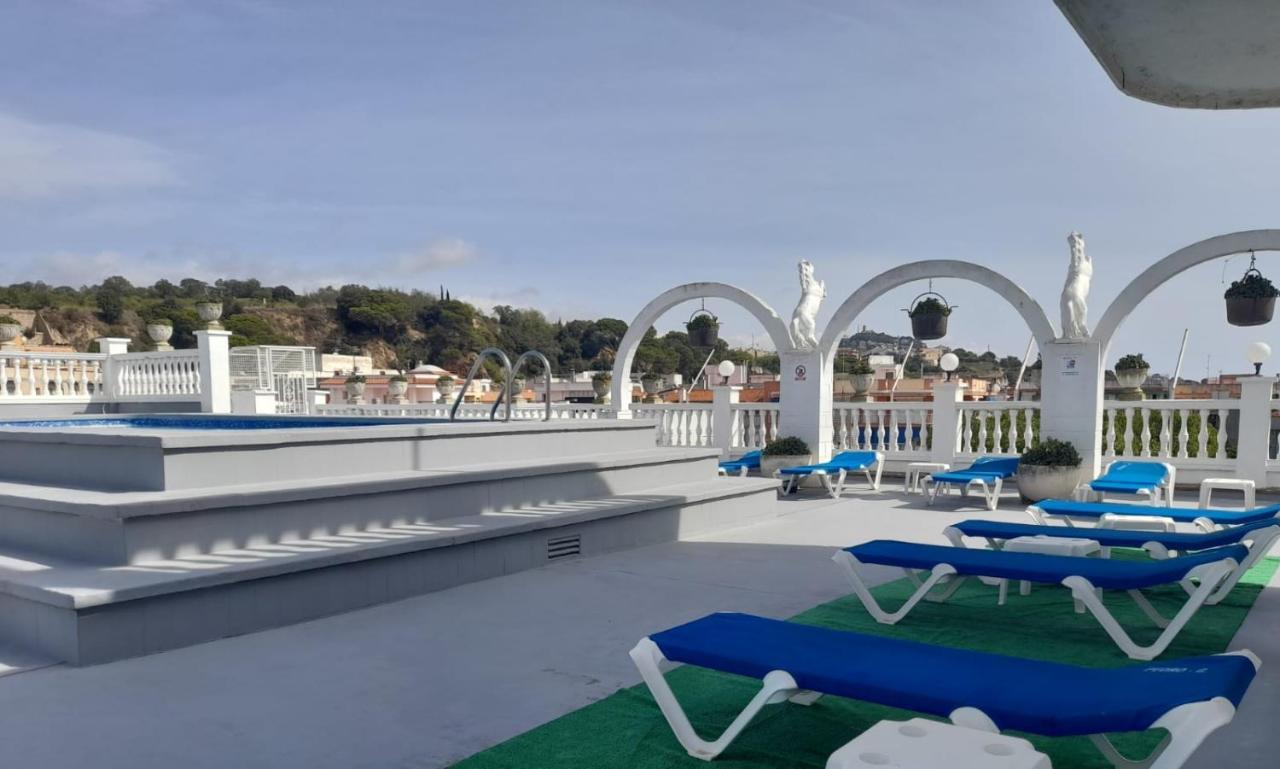 Apartamentos Las Americas - Blanes Beach ภายนอก รูปภาพ