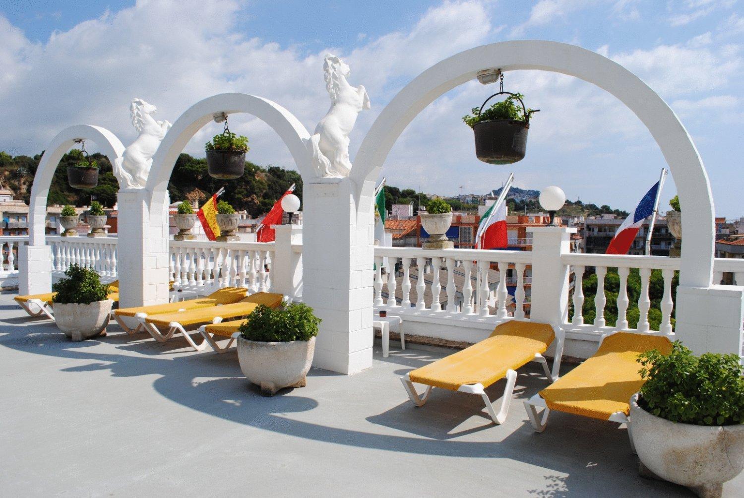 Apartamentos Las Americas - Blanes Beach ภายนอก รูปภาพ
