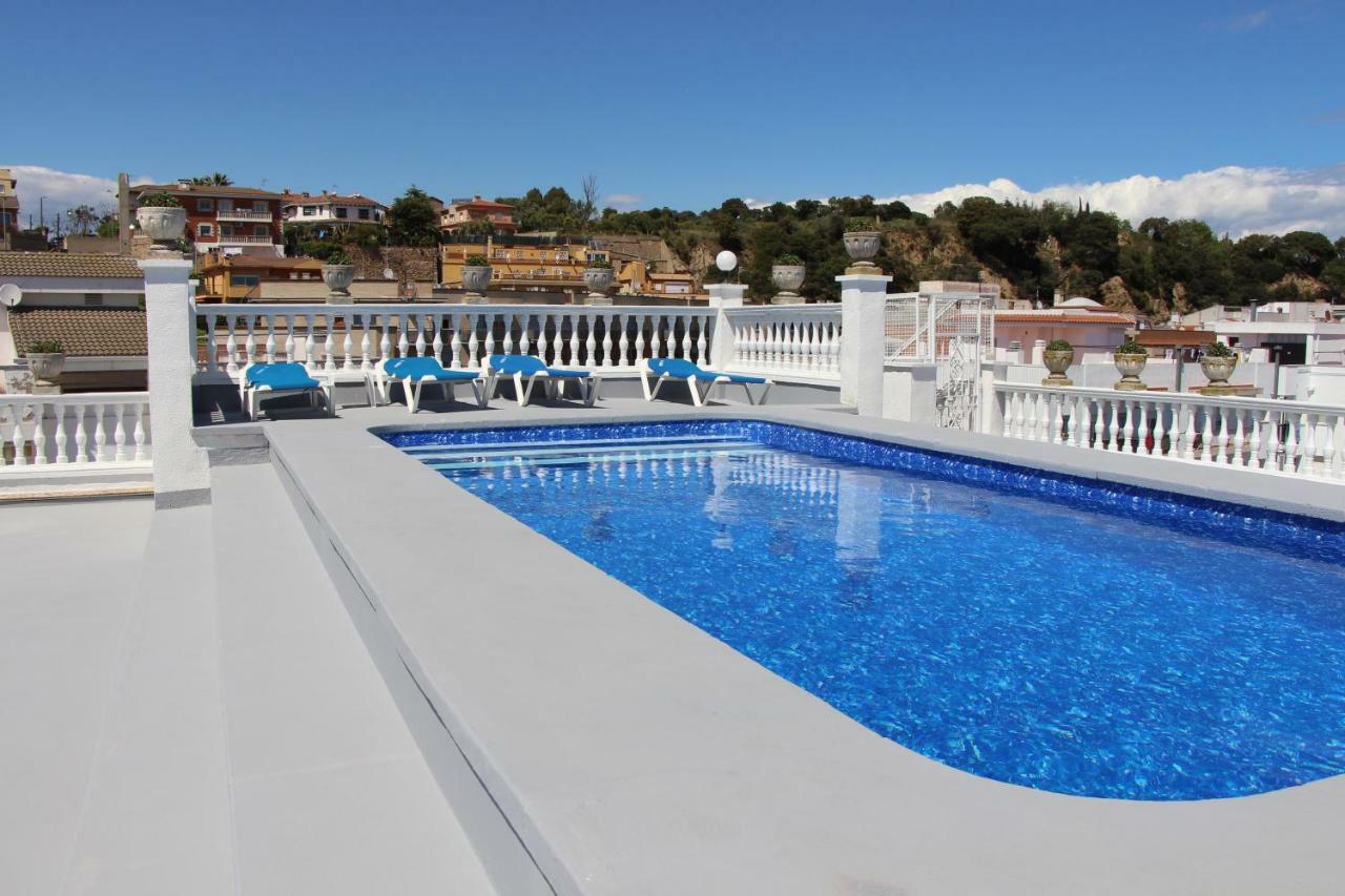 Apartamentos Las Americas - Blanes Beach ภายนอก รูปภาพ